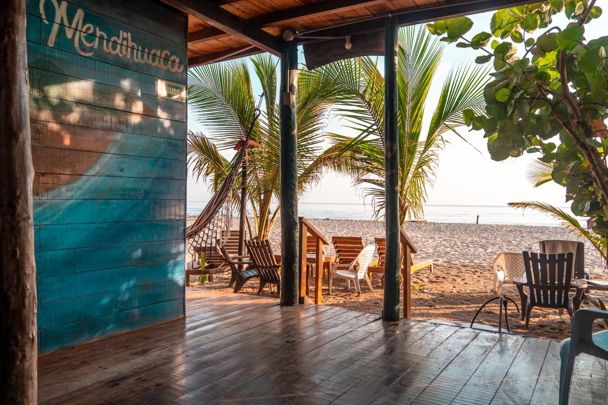 The Mompe Beach Hostal La Poza Exteriör bild